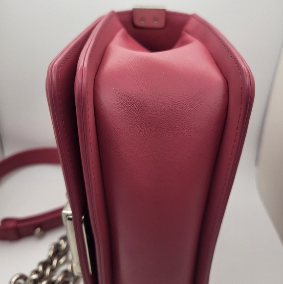 CHANEL Quilted Boy Bag Small Lambskin in Pink - Picture 8 of 13